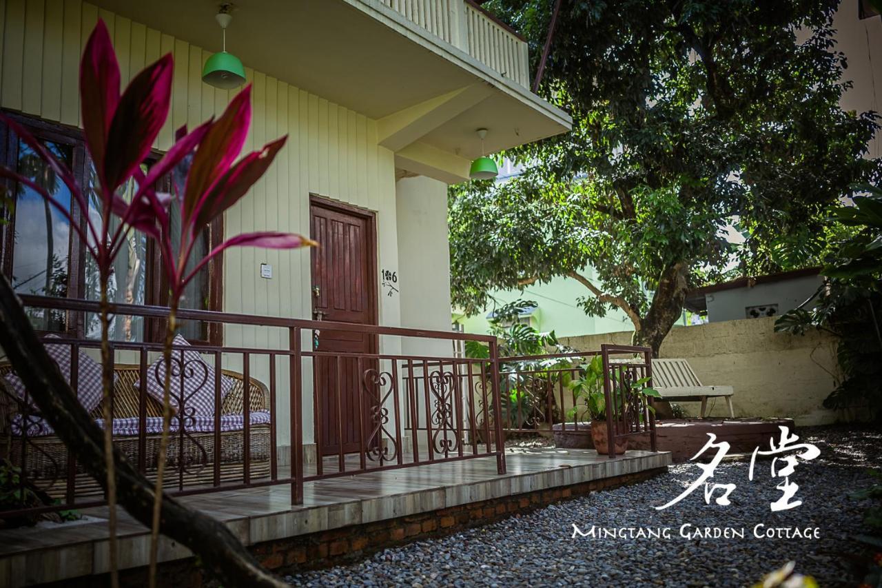 Mingtang Garden Cottage 名堂花园度假屋 Pokhara Exterior foto